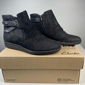 Clarks Womens Tamzen Mid Black Leather Ankle Round Toe Wedge Boots Shoes